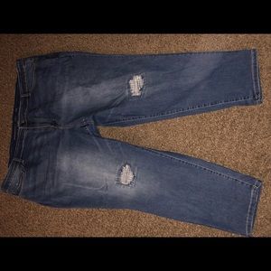 Avenue Denim Size 32 Skinny Jeans